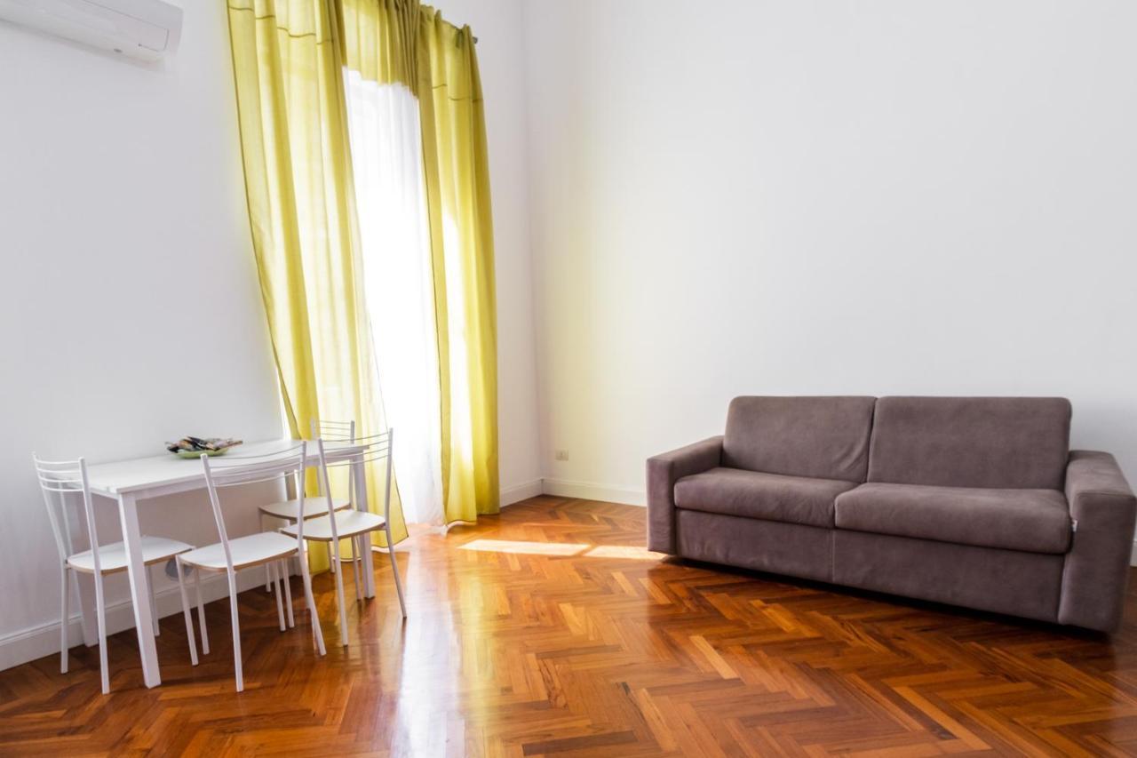 Loft Via Morosini Centro Varese - Ixihome Bagian luar foto